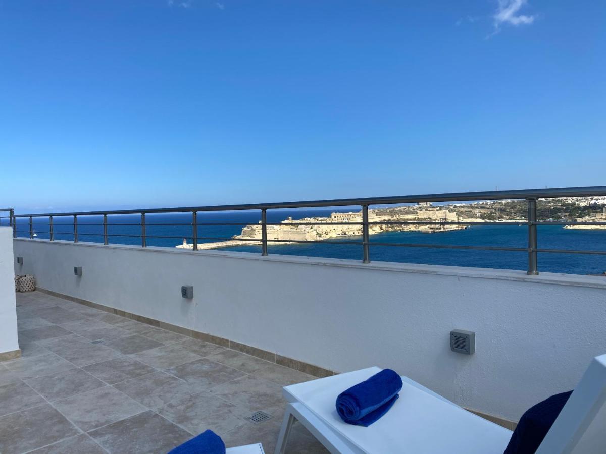 Valletta Luxury 4-Bedroom Duplex With Stunning Sea Views Private Terrace And Jacuzzi エクステリア 写真