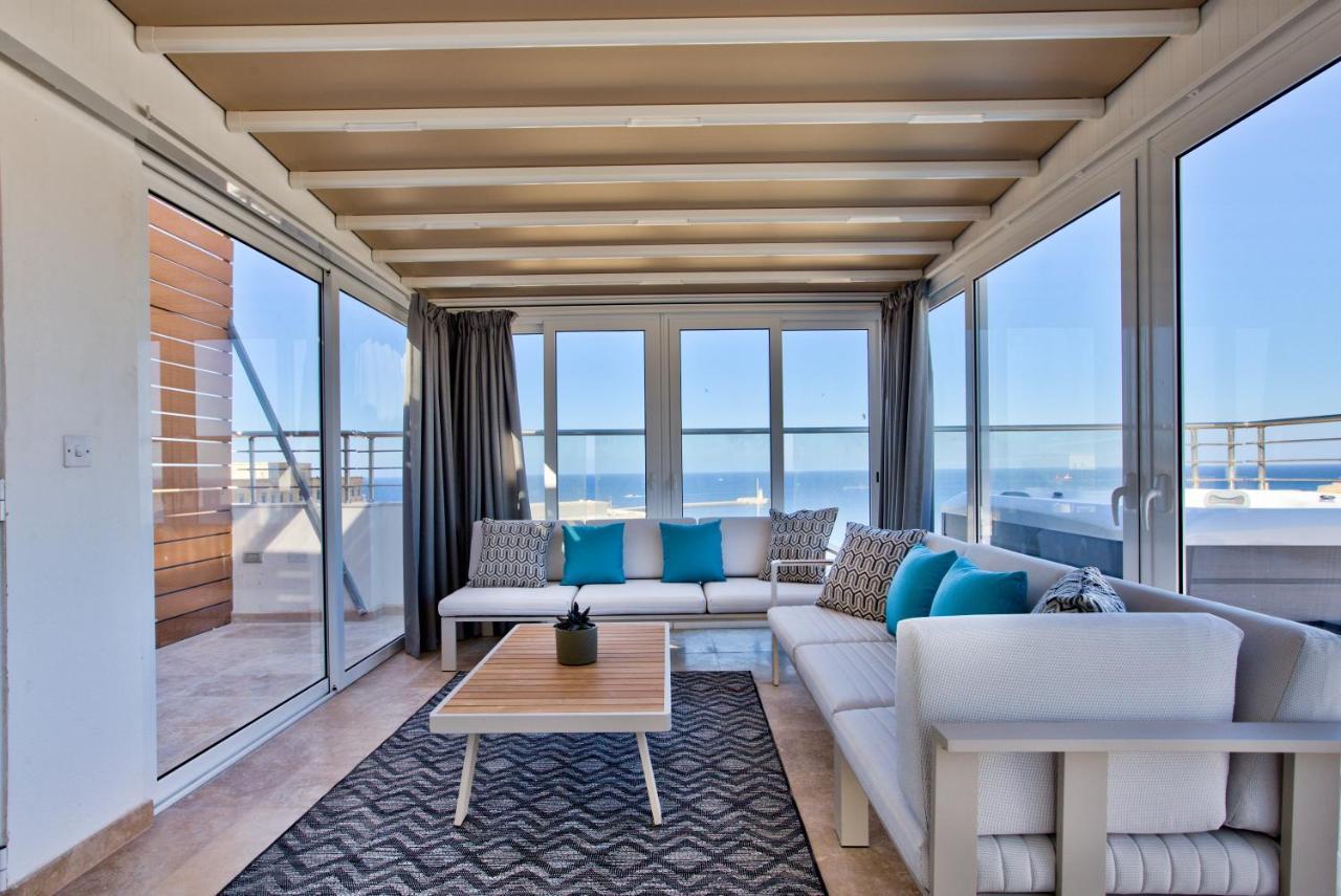 Valletta Luxury 4-Bedroom Duplex With Stunning Sea Views Private Terrace And Jacuzzi エクステリア 写真